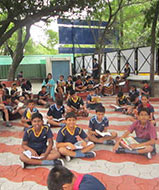Students during 'Drop Everything and Read' time